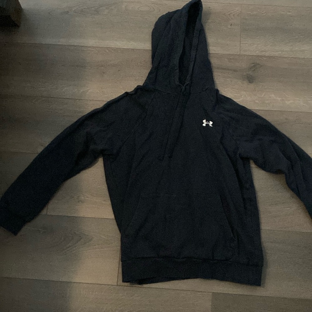 Black under armour hoodie
